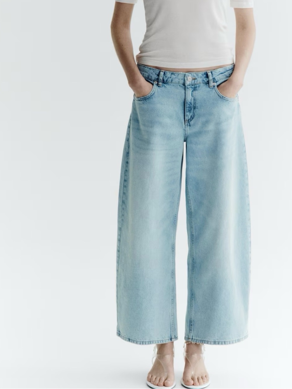H&M Regular Waist Wide Leg Ankle Jean